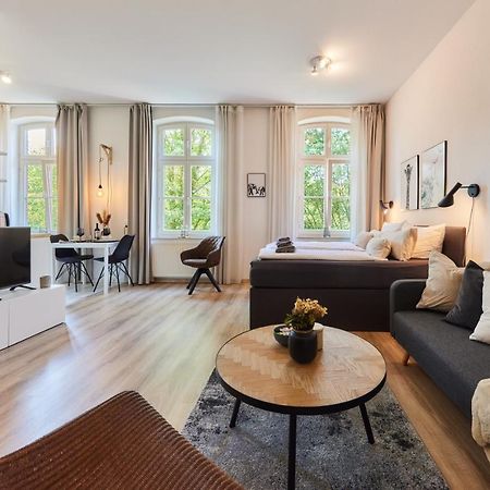 Studio3 Zentral Und Ruhig Mit Parkplatz, 5 Min Z Bali-T Und Gop, Boxspringbett Bad Oeynhausen Ngoại thất bức ảnh