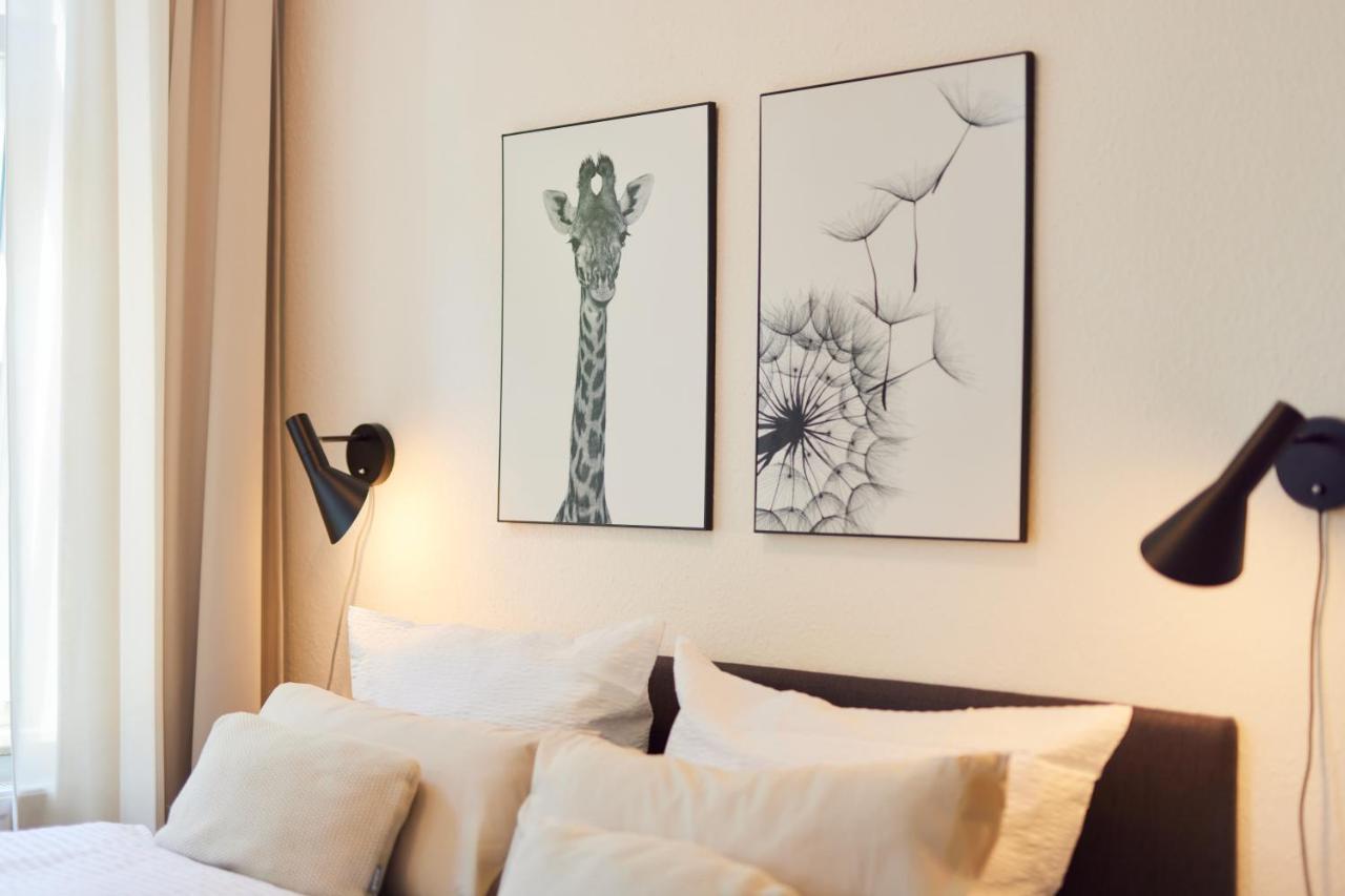 Studio3 Zentral Und Ruhig Mit Parkplatz, 5 Min Z Bali-T Und Gop, Boxspringbett Bad Oeynhausen Ngoại thất bức ảnh