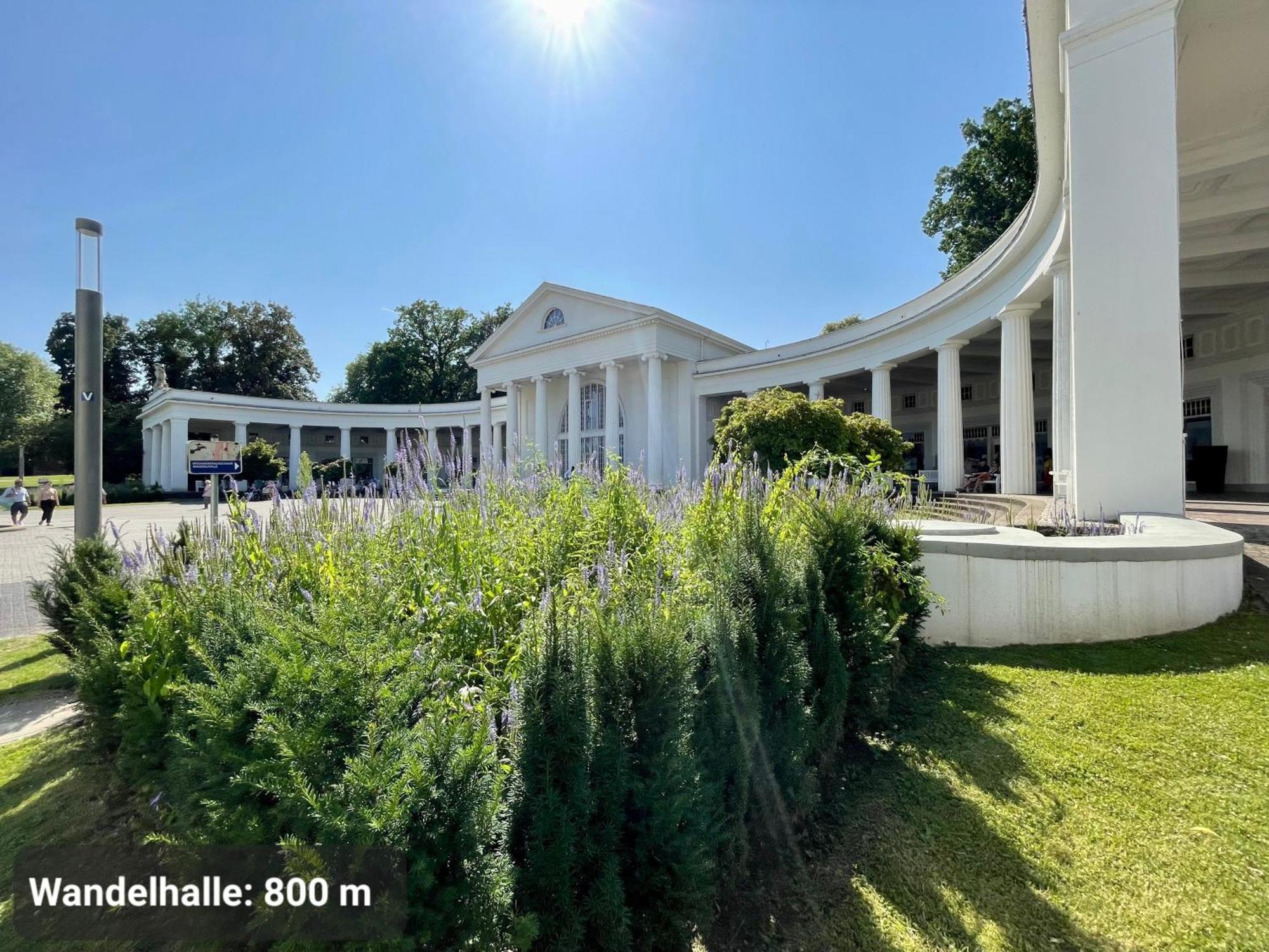 Studio3 Zentral Und Ruhig Mit Parkplatz, 5 Min Z Bali-T Und Gop, Boxspringbett Bad Oeynhausen Ngoại thất bức ảnh
